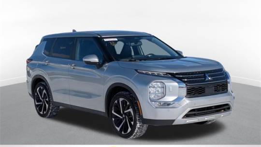2023 Mitsubishi Outlander SE — SUV — 24,409 mi — Yorkville, NY
