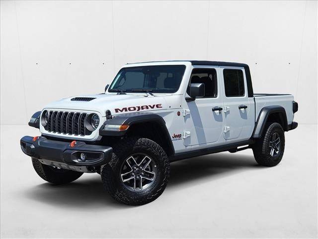 2025 Jeep Gladiator Mojave — Pickup Truck — 8,050 mi — Tucson, AZ