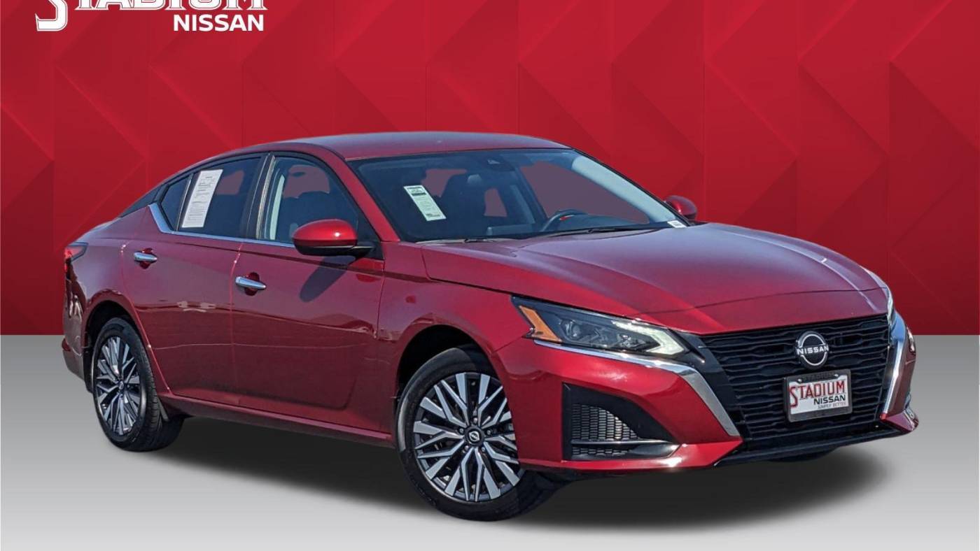2023 Nissan Altima SV — Sedan — 20,376 mi — Orange, CA