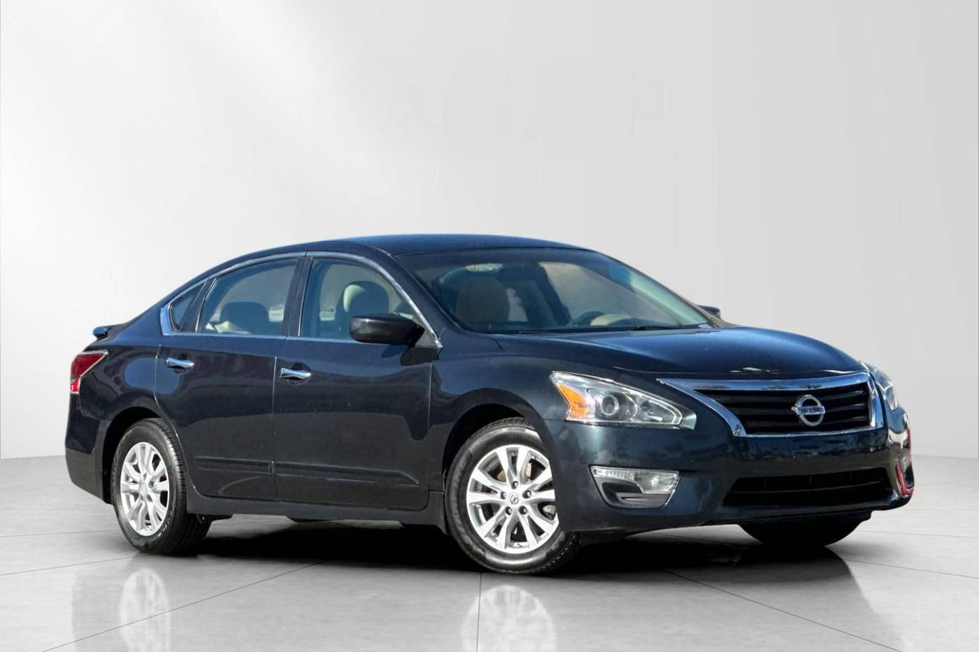 2014 Nissan Altima 2.5 S — Sedan — 71,230 mi — Corona, CA