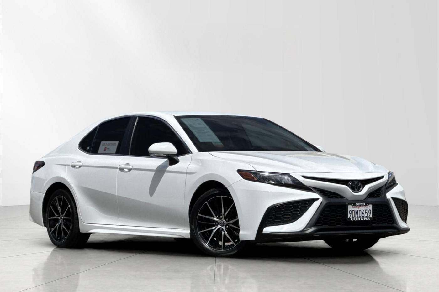 2023 Toyota Camry SE — Sedan — 31,229 mi — Corona, CA
