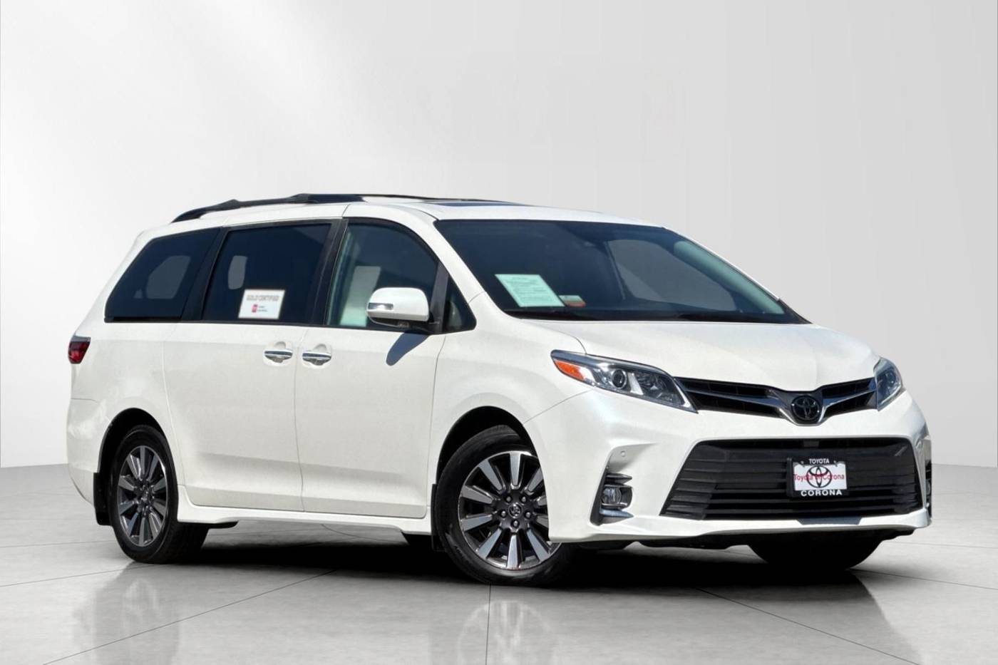 2019 Toyota Sienna L — Minivan — 50,159 mi — Corona, CA
