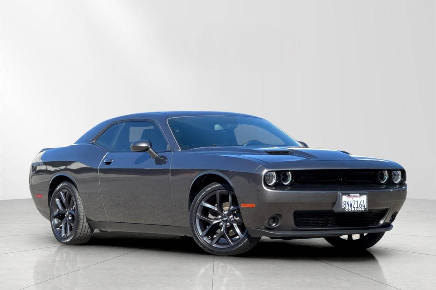 2019 Dodge Challenger SXT — Coupe — 74,649 mi — Corona, CA