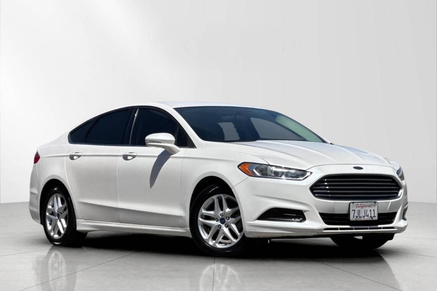 2014 Ford Fusion SE — Sedan — 81,558 mi — Corona, CA
