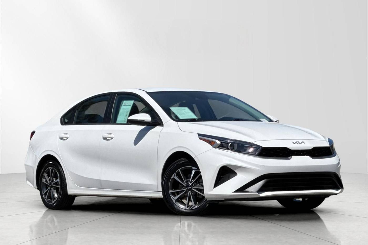 2023 Kia Forte LXS — Sedan — 73,297 mi — Corona, CA