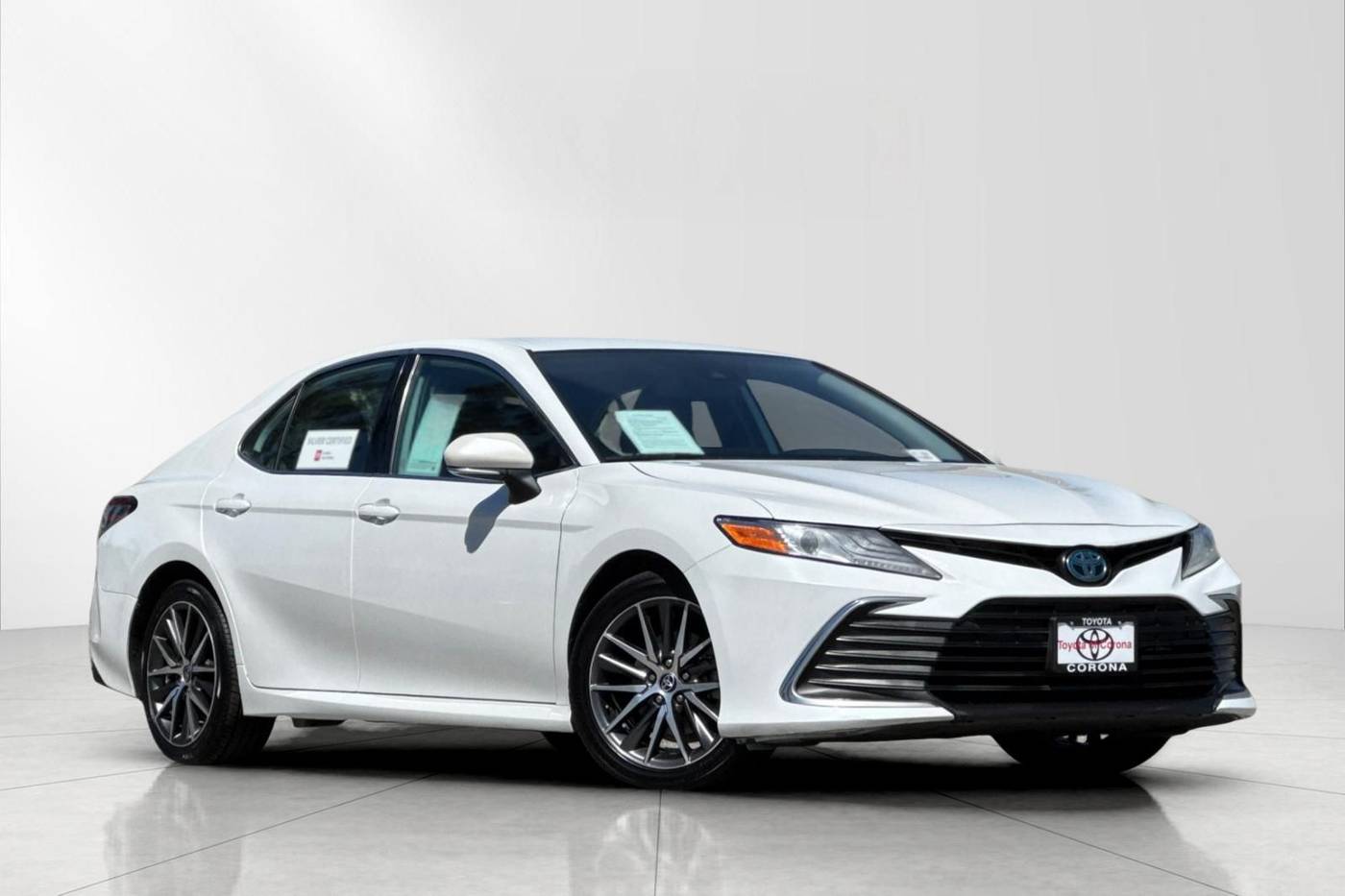 2022 Toyota Camry Hybrid XLE — Sedan — 106,523 mi — Corona, CA