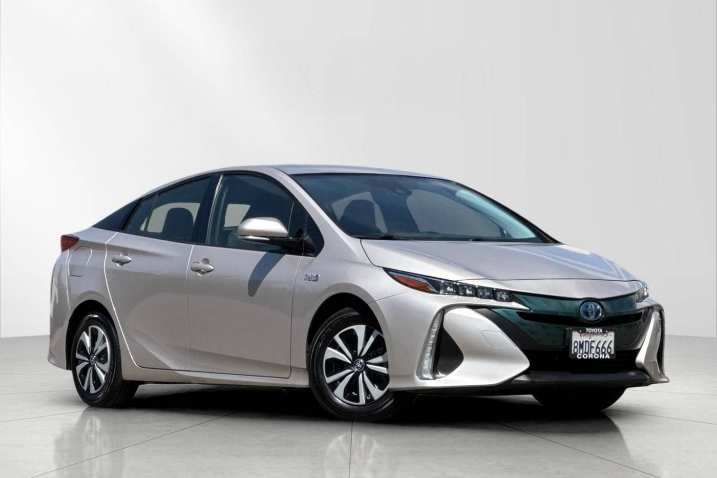 2019 Toyota Prius Prime Plus — Hatchback — 79,056 mi — Corona, CA