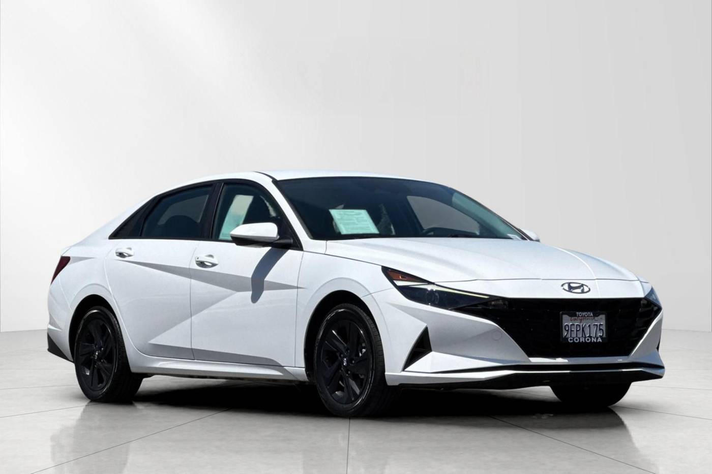 2023 Hyundai Elantra Hybrid Blue — Sedan — 43,425 mi — Corona, CA