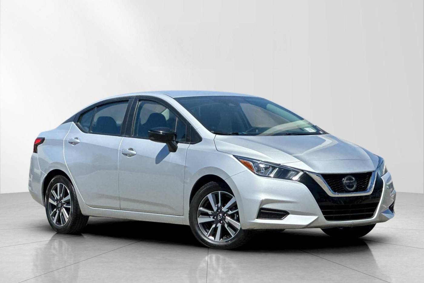 2021 Nissan Versa SV — Sedan — 94,498 mi — Corona, CA