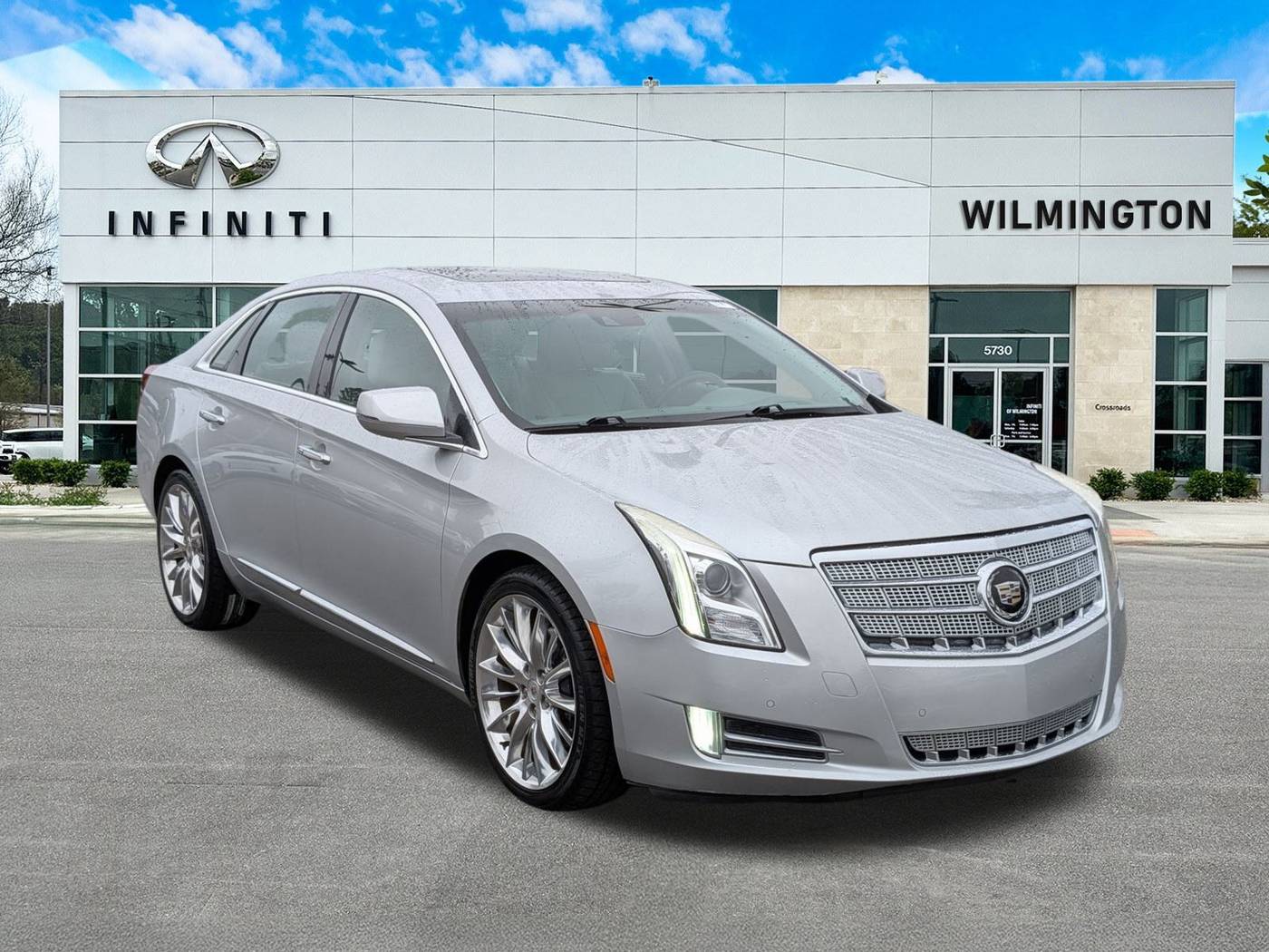 2013 Cadillac XTS Platinum — Sedan — 95,681 mi — Wilmington, NC