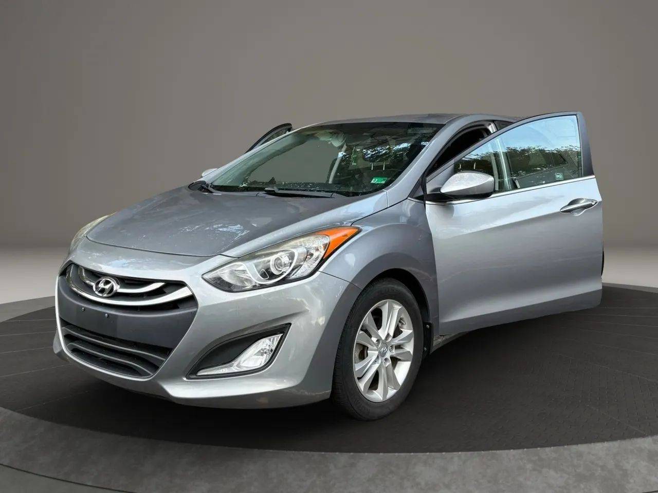 2014 Hyundai Elantra GT — Hatchback — 60,700 mi — Vienna, VA