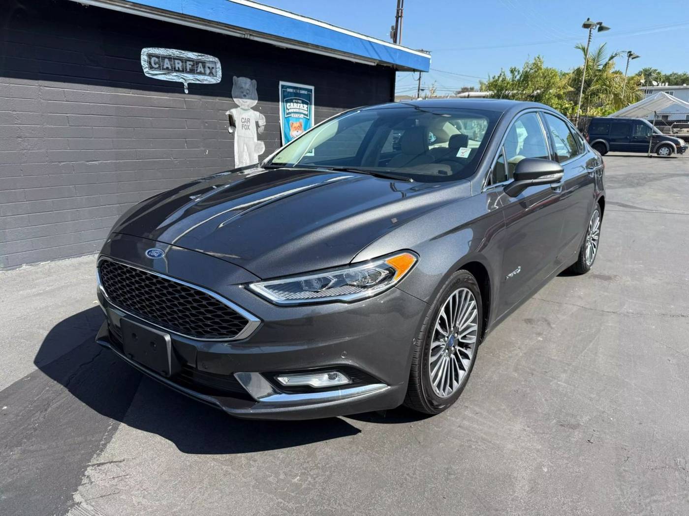 2017 Ford Fusion Hybrid Platinum — Sedan — 97,110 mi — Whittier, CA