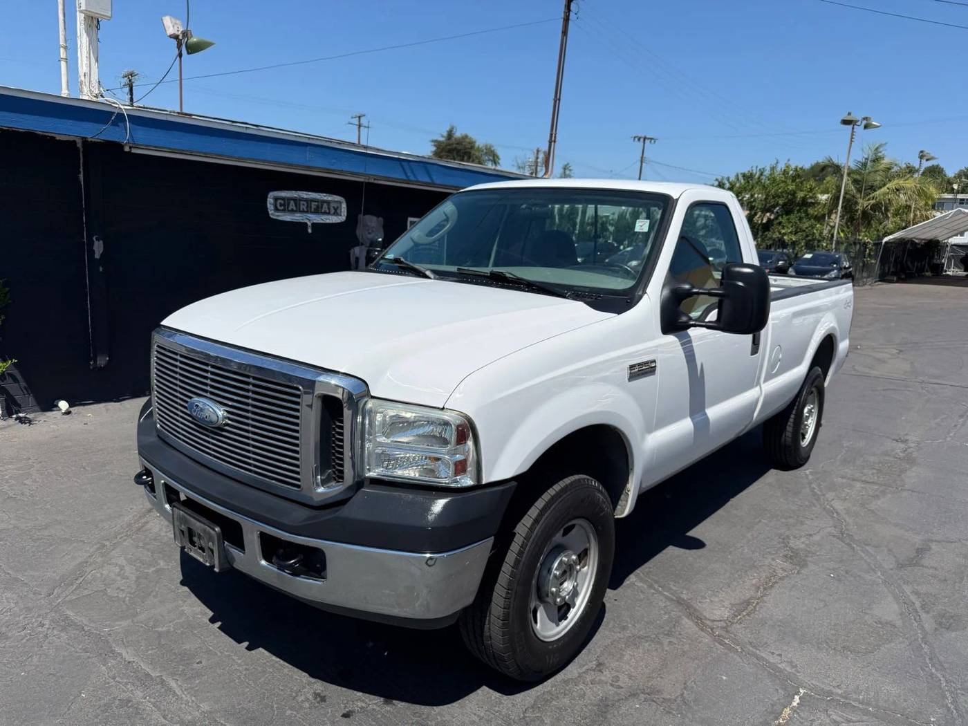 2006 Ford Super Duty F-250 XL — Pickup Truck — 67,764 mi — Whittier, CA