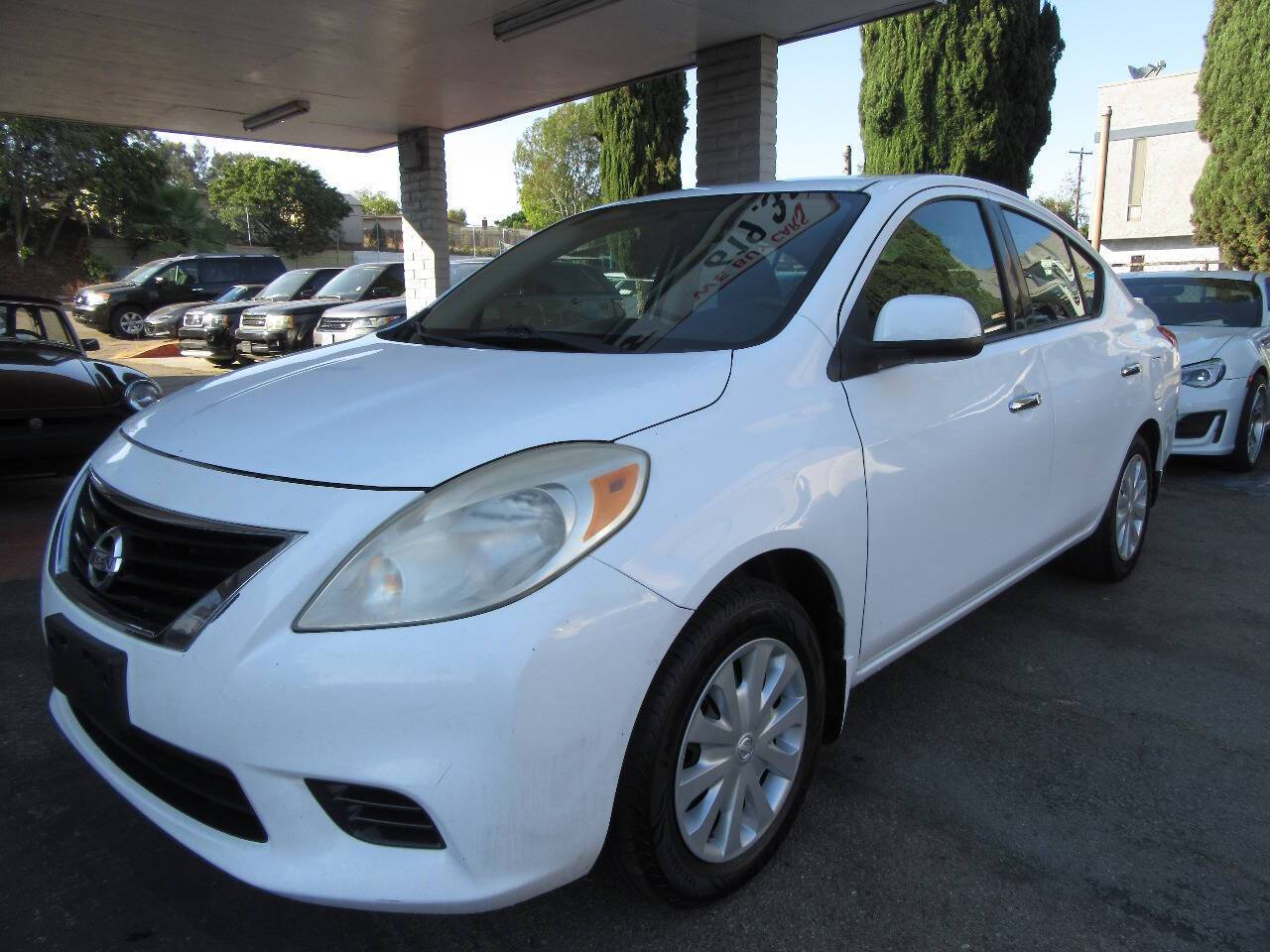 2014 Nissan Versa 1.6 SV — Sedan — 118,609 mi — La Mesa, CA