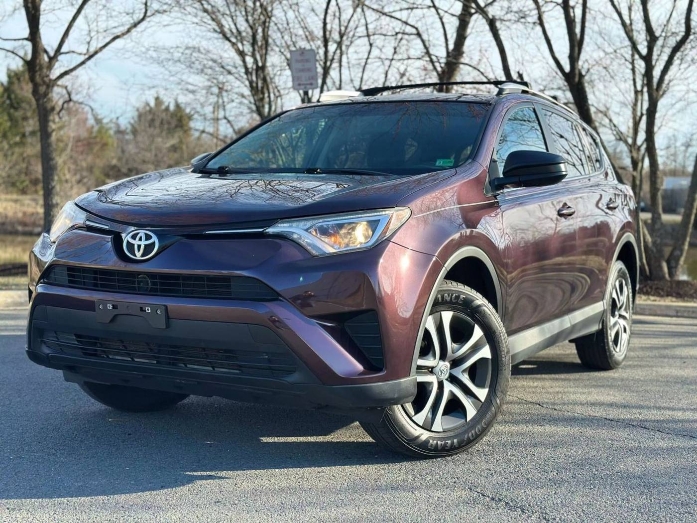 2016 Toyota RAV4 LE — SUV — 153,076 mi — Sterling, VA