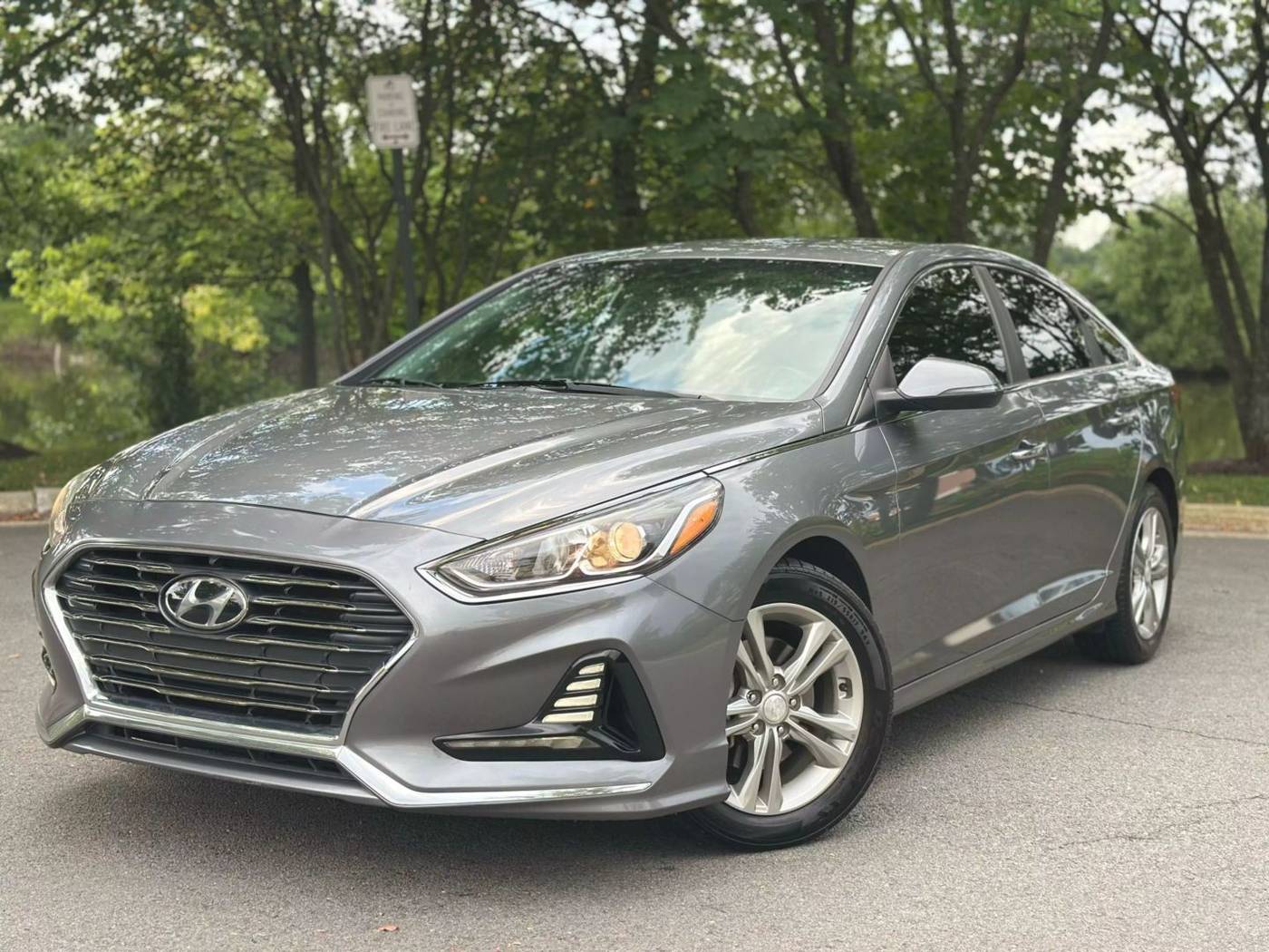2018 Hyundai Sonata SEL — Sedan — 126,595 mi — Sterling, VA