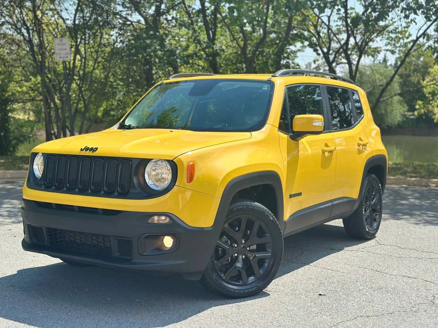 2017 Jeep Renegade Altitude — SUV — 97,555 mi — Sterling, VA