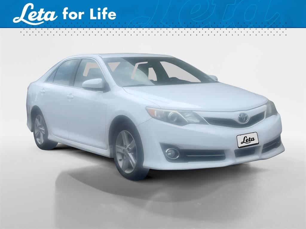 2014 Toyota Camry SE — Sedan — 81,081 mi — O'Fallon, MO