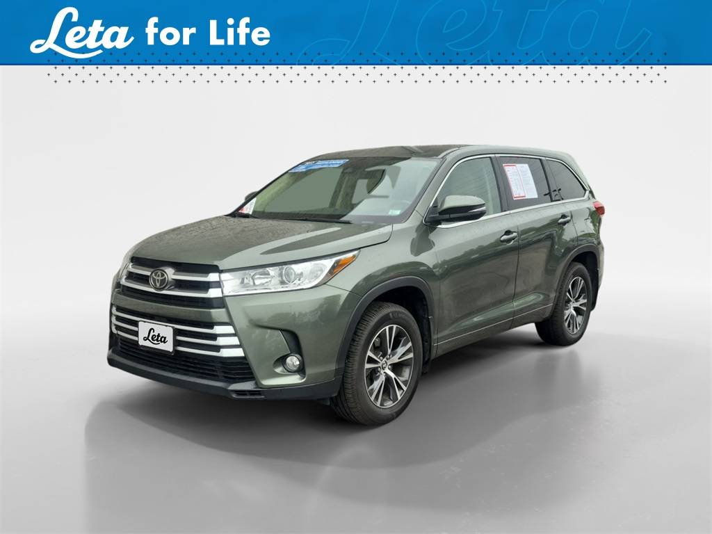2017 Toyota Highlander LE V6 — SUV — 90,014 mi — O'Fallon, MO