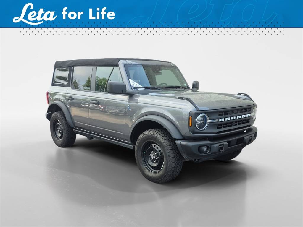 2023 Ford Bronco Black Diamond — SUV — 21,805 mi — O'Fallon, MO
