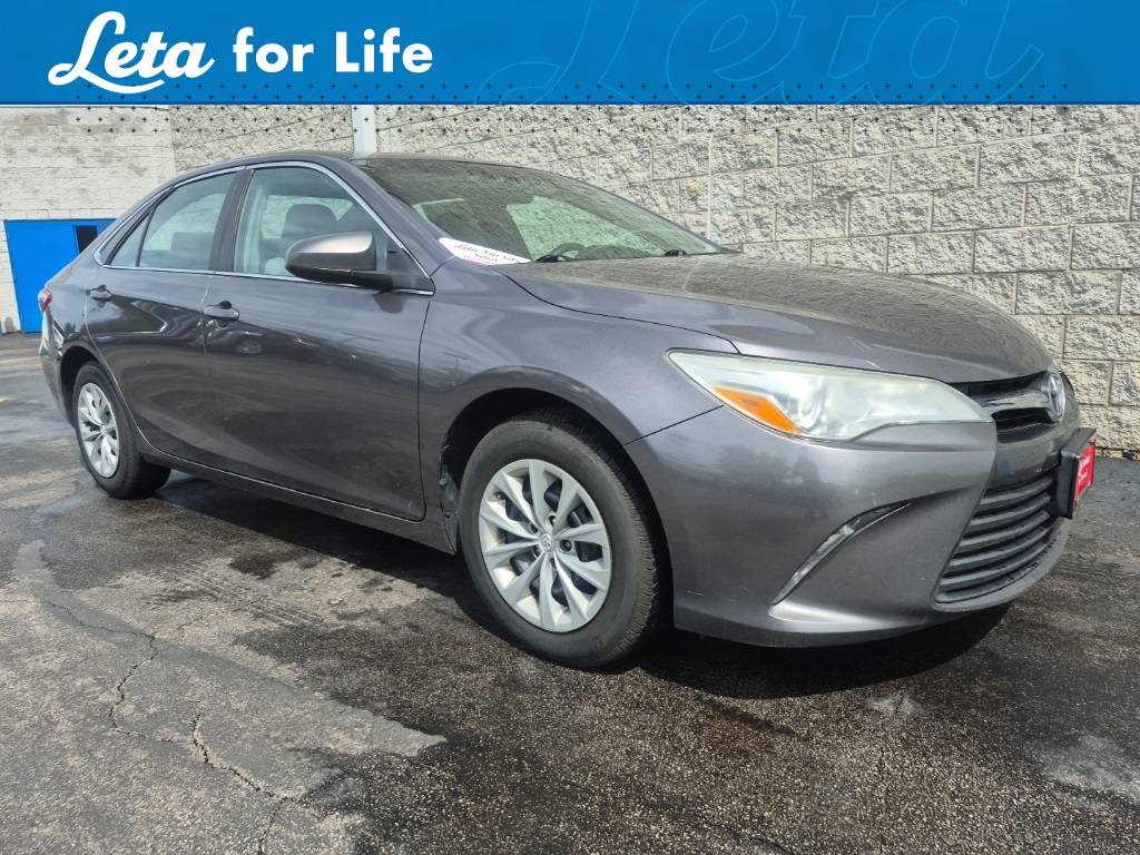2016 Toyota Camry LE — Sedan — 137,354 mi — O'Fallon, MO
