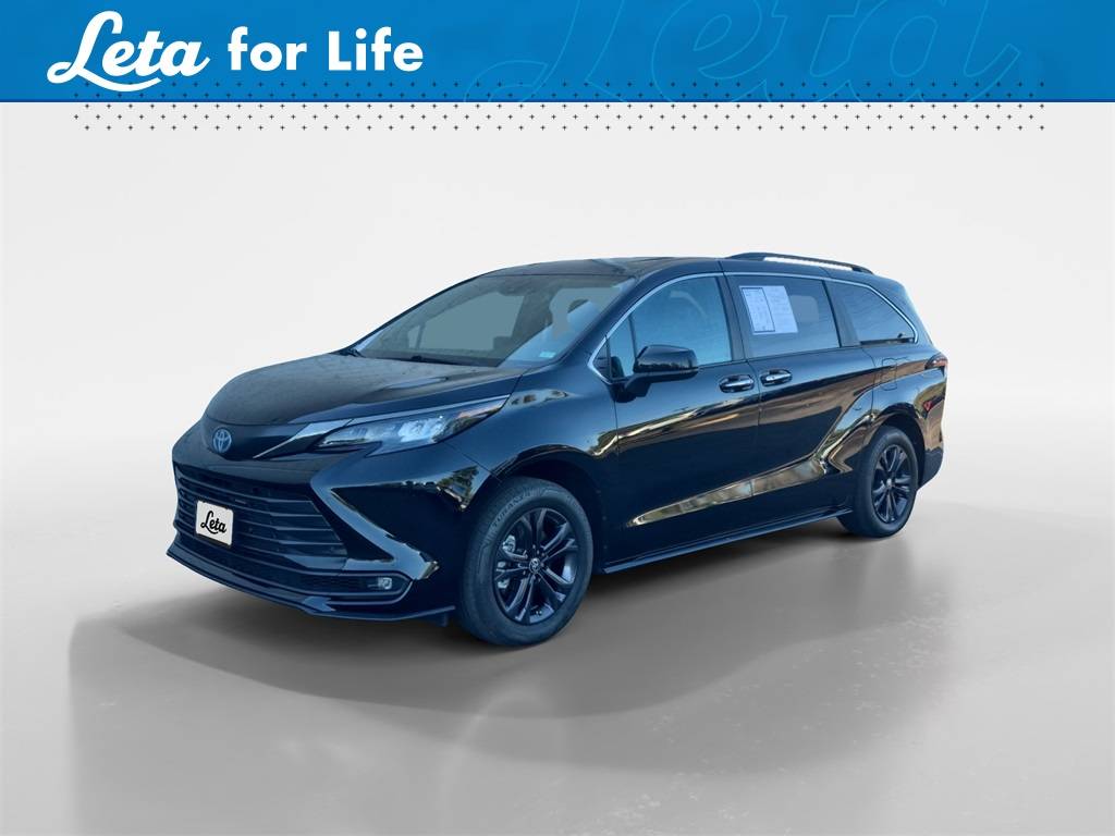 2024 Toyota Sienna Woodland Edition — Minivan — 46,862 mi — O'Fallon, MO