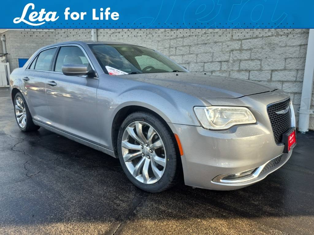 2018 Chrysler 300 Touring L — Sedan — 52,307 mi — O'Fallon, MO