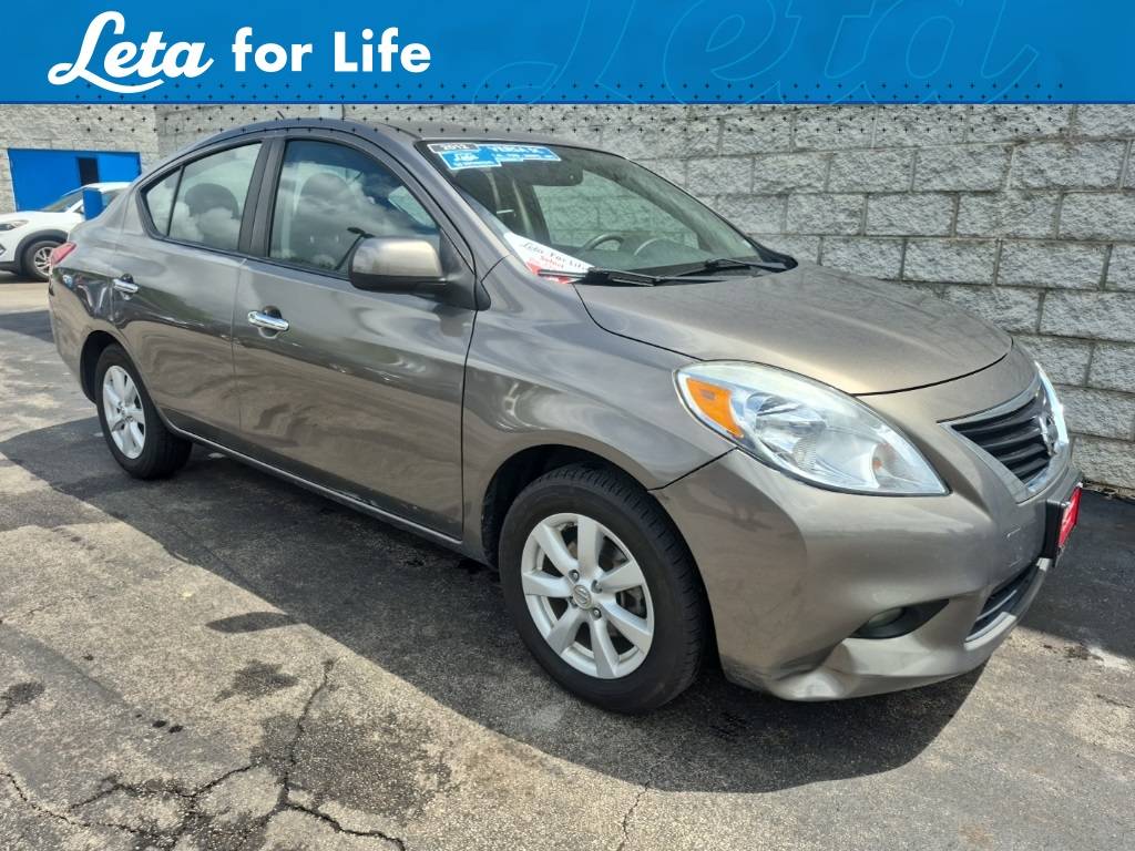 2012 Nissan Versa 1.6 SL — Sedan — 122,693 mi — O'Fallon, MO