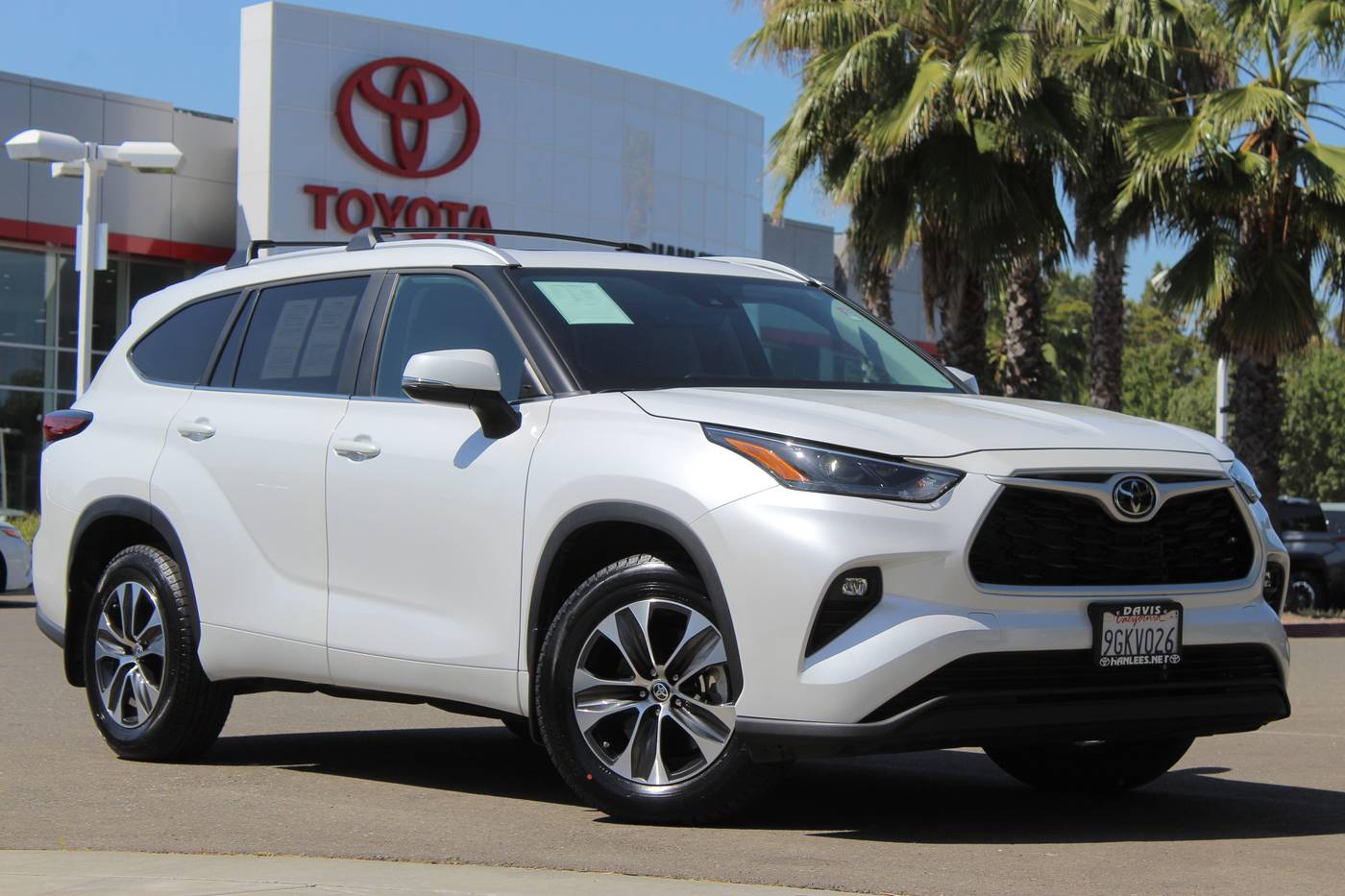 2023 Toyota Highlander XLE — SUV — 19,120 mi — Davis, CA