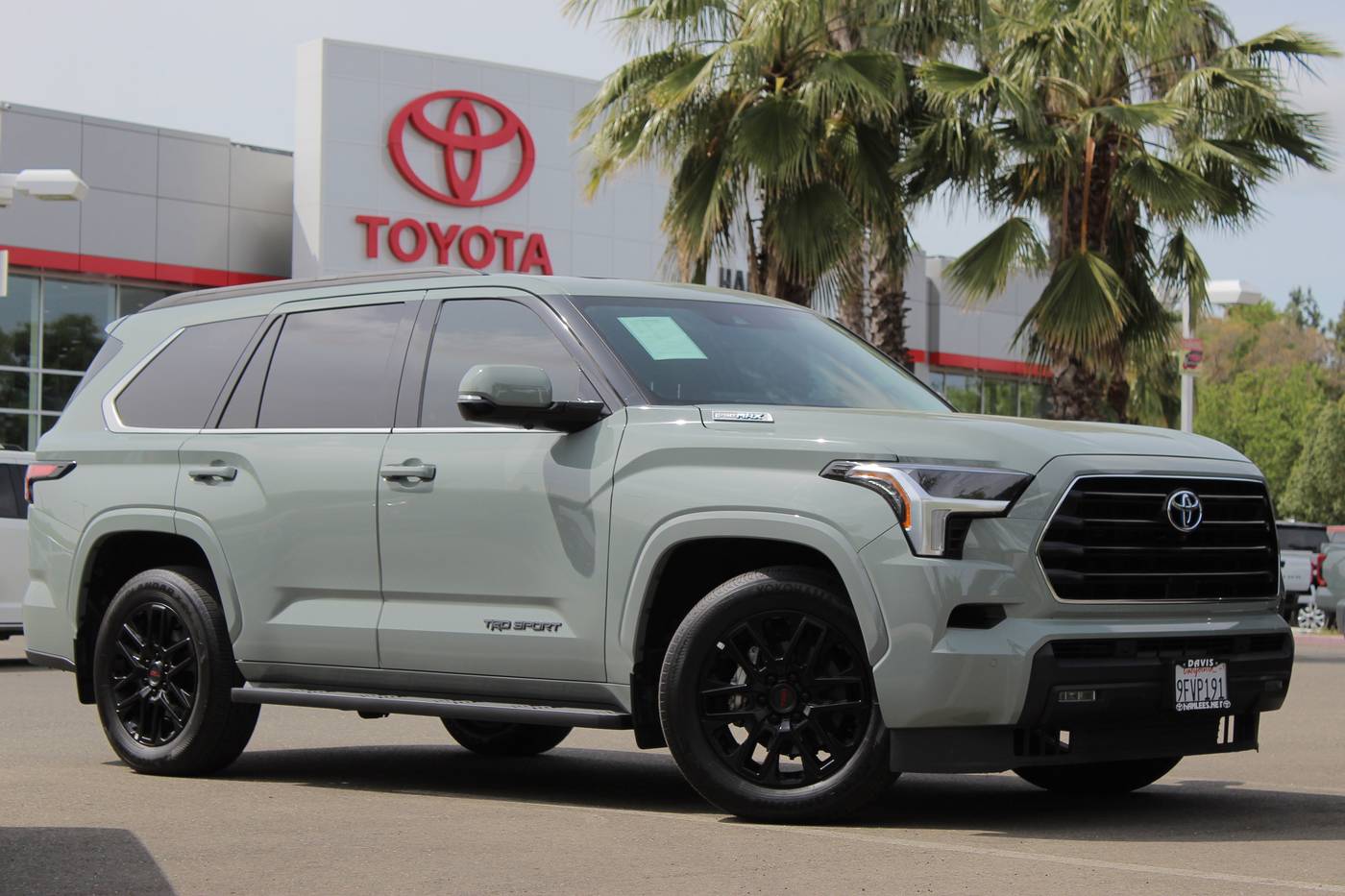 2023 Toyota Sequoia SR5 — SUV — 25,698 mi — Davis, CA