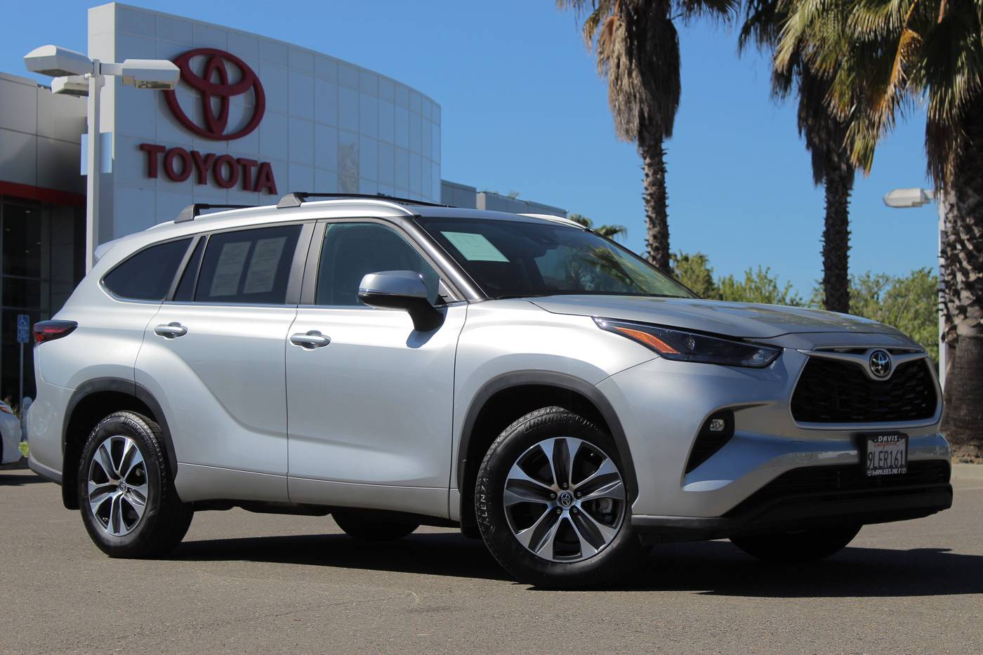 2024 Toyota Highlander XLE — SUV — 11,934 mi — Davis, CA