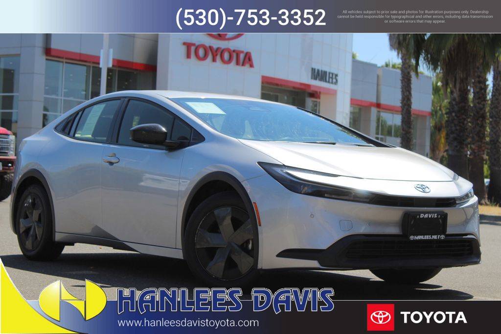 2024 Toyota Prius LE — Hatchback — 30,470 mi — Davis, CA