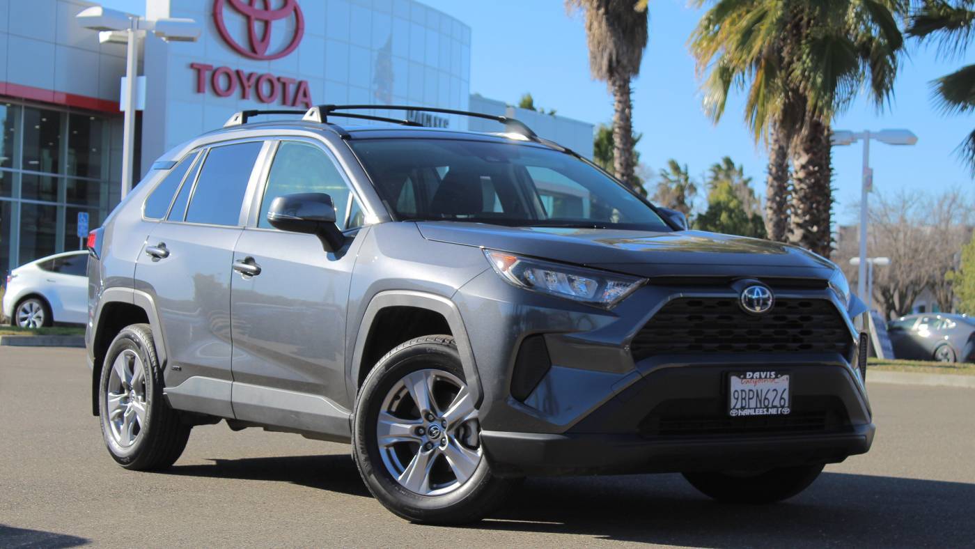 2022 Toyota RAV4 Hybrid LE — SUV — 33,755 mi — Davis, CA