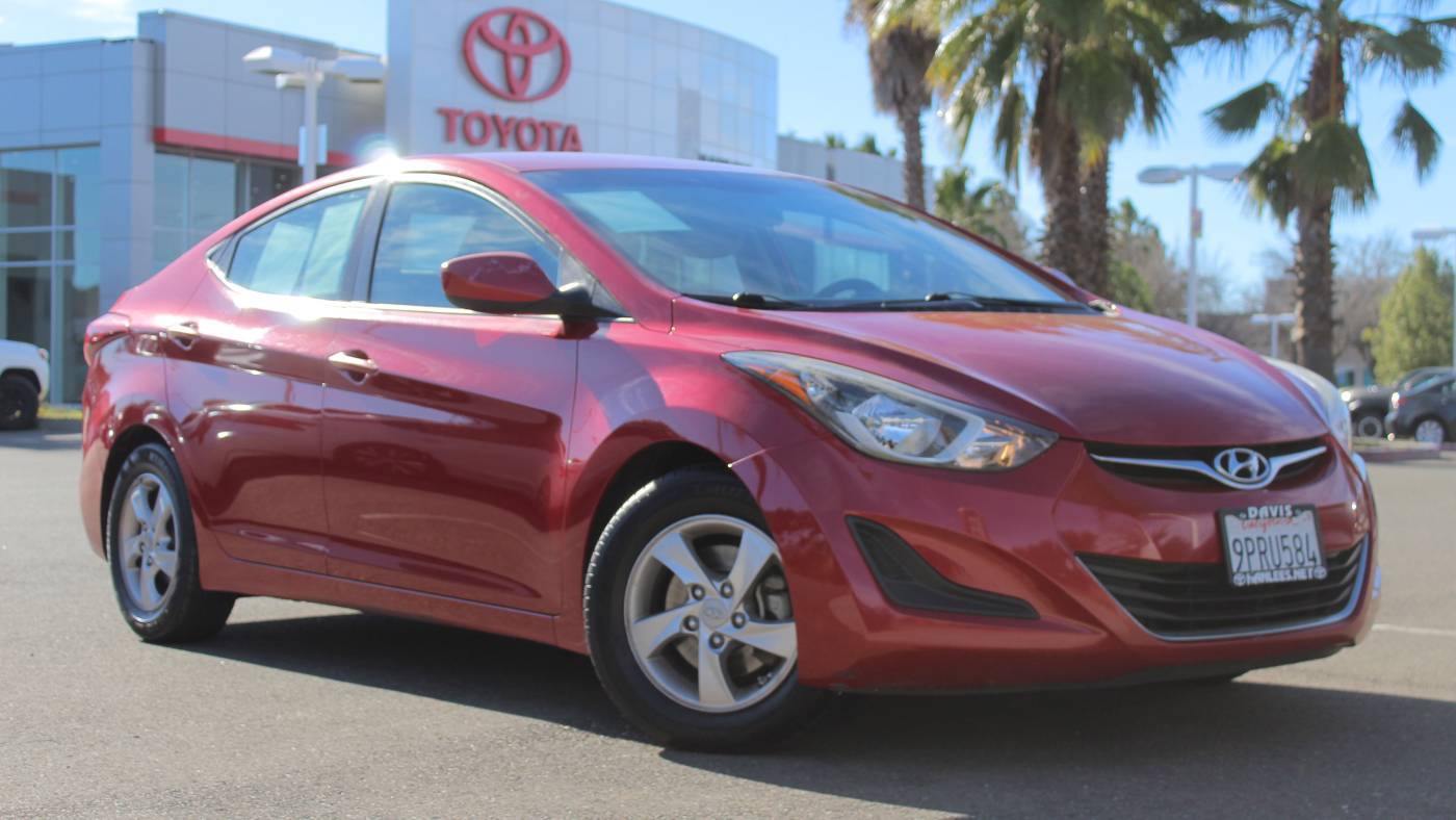 2015 Hyundai Elantra SE — Sedan — 128,776 mi — Davis, CA