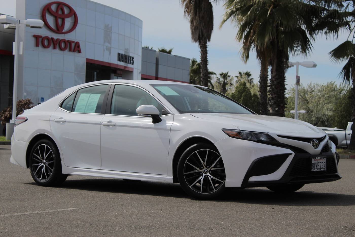 2021 Toyota Camry SE — Sedan — 39,107 mi — Davis, CA