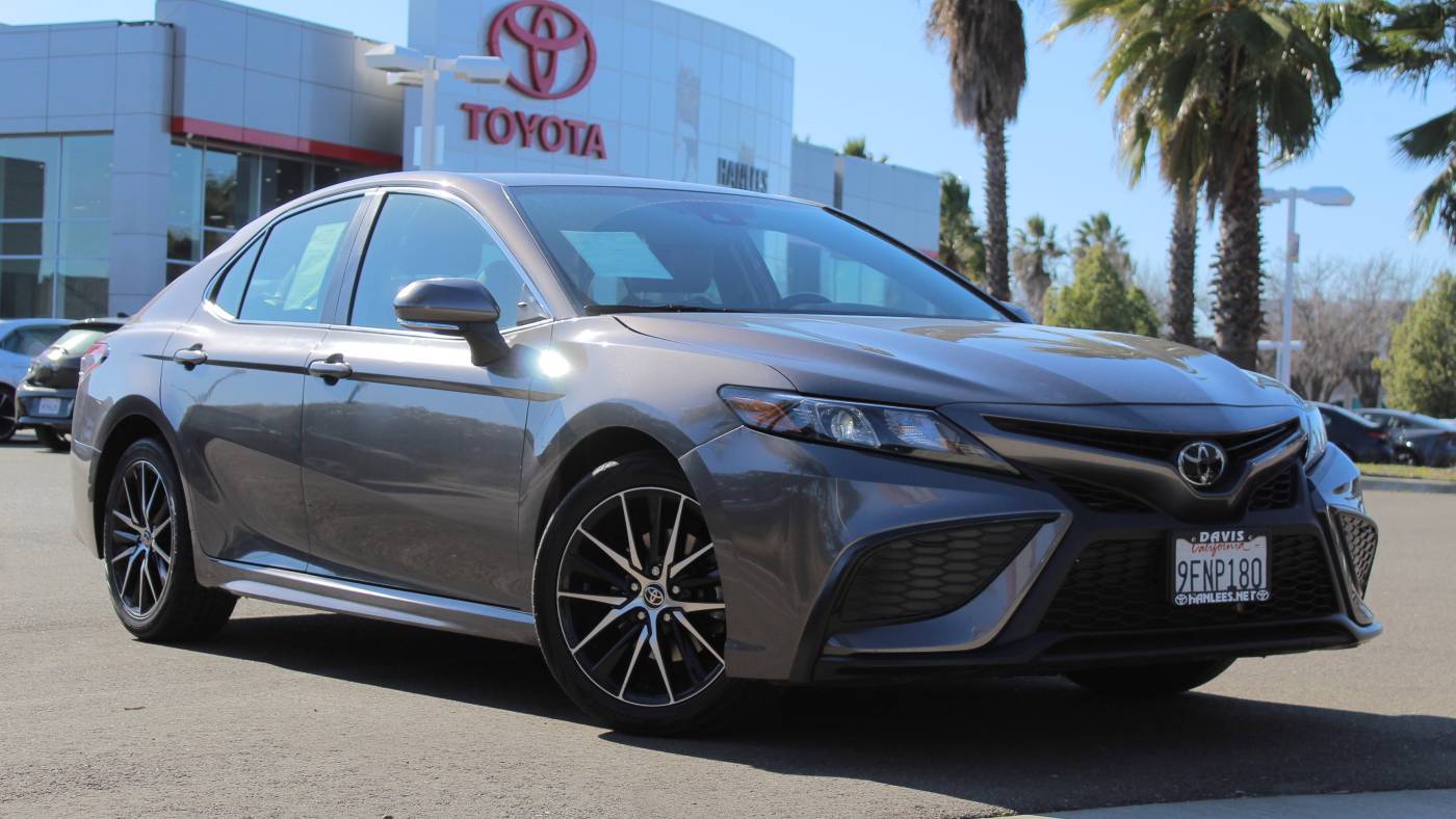 2023 Toyota Camry SE — Sedan — 46,641 mi — Davis, CA