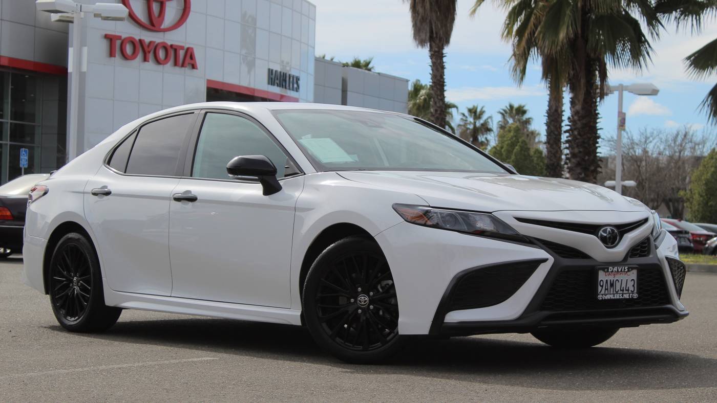 2022 Toyota Camry SE Nightshade — Sedan — 35,030 mi — Davis, CA