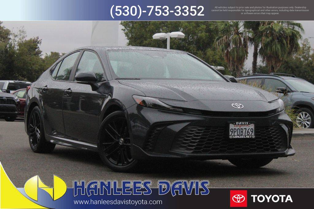 2025 Toyota Camry Hybrid LE — Sedan — 19,448 mi — Davis, CA