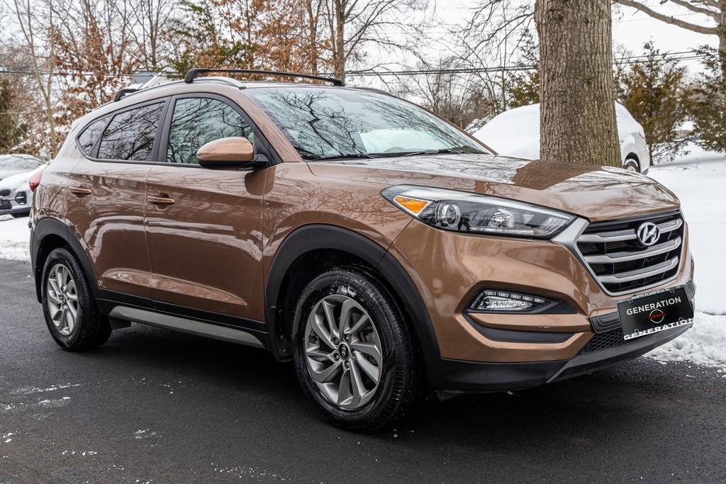 2017 Hyundai Tucson SE — SUV — 53,525 mi — North Plainfield, NJ