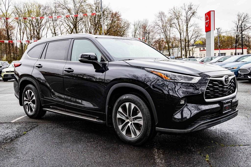 2022 Toyota Highlander XLE — SUV — 43,400 mi — North Plainfield, NJ