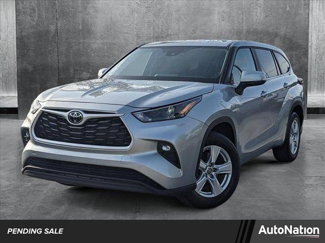 2024 Toyota Highlander LE — SUV — 22,046 mi — Miami, FL