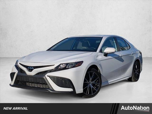 2024 Toyota Camry SE — Sedan — 18,030 mi — Miami, FL