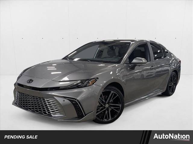 2025 Toyota Camry Hybrid XSE — Sedan — 595 mi — Pompano Beach, FL