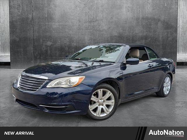 2013 Chrysler 200 Touring — Convertible — 38,917 mi — Pompano Beach, FL