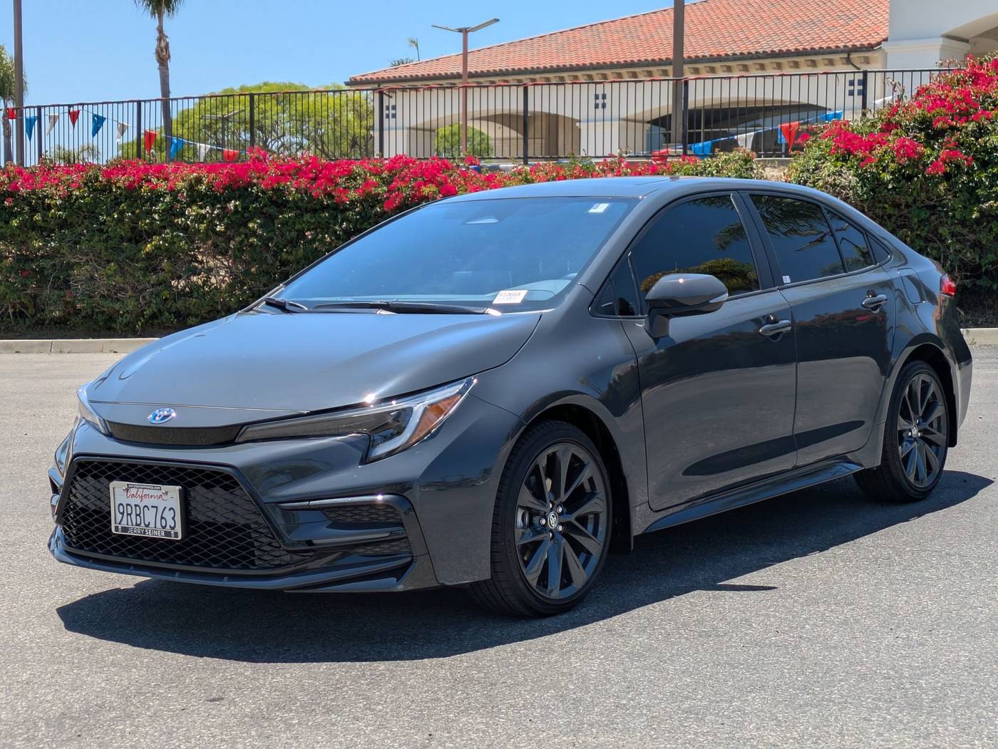 2025 Toyota Corolla Hybrid SE — Sedan — 5,605 mi — San Juan Capistrano, CA