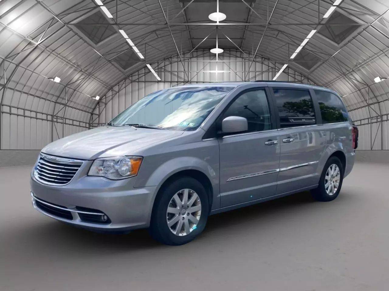 2016 Chrysler Town & Country Touring — Minivan — 94,984 mi — Pottstown, PA