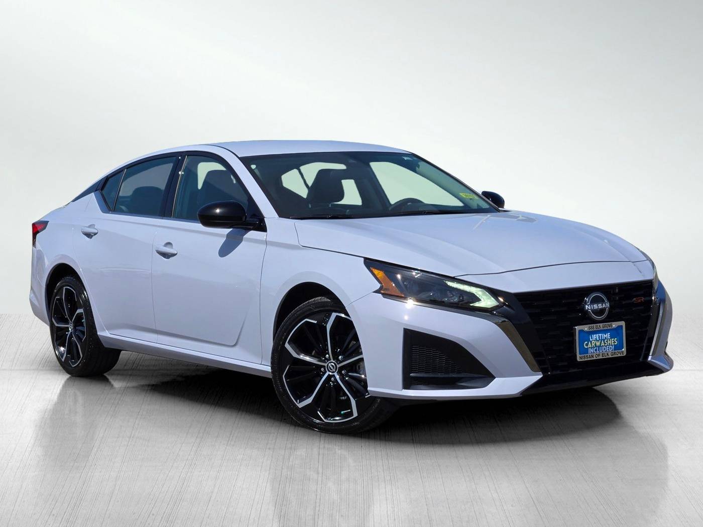 2025 Nissan Altima SR — Sedan — 3,052 mi — Elk Grove, CA