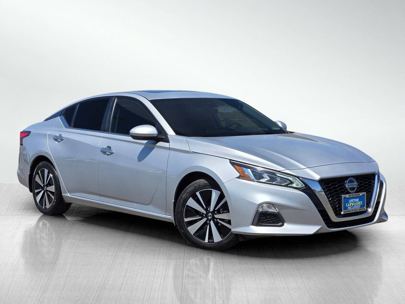 2022 Nissan Altima SV — Sedan — 67,698 mi — Elk Grove, CA
