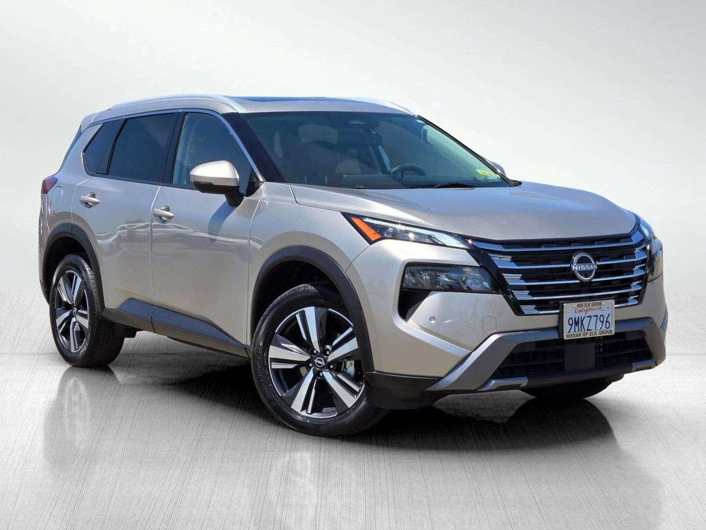 2024 Nissan Rogue SL — SUV — 528 mi — Elk Grove, CA