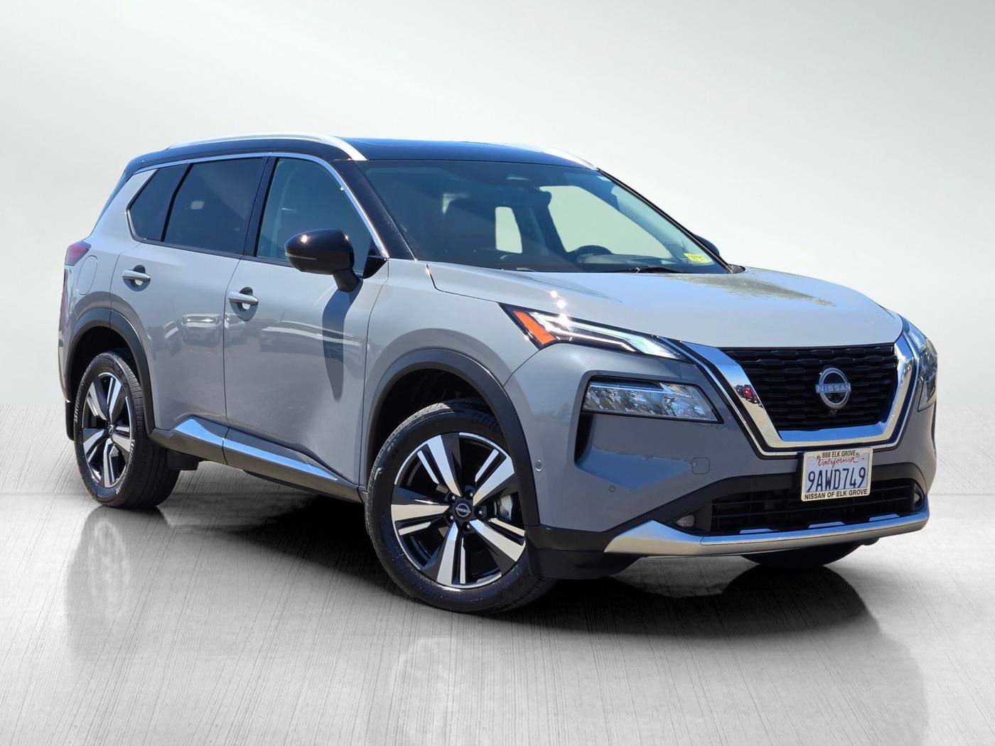 2022 Nissan Rogue Platinum — SUV — 28,071 mi — Elk Grove, CA